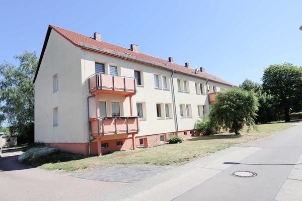Haus straßenseitig links