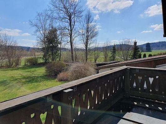 Fern- und Bergsicht vom Balkon