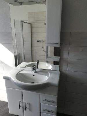 Straßburger EG links Bad._3.jpg