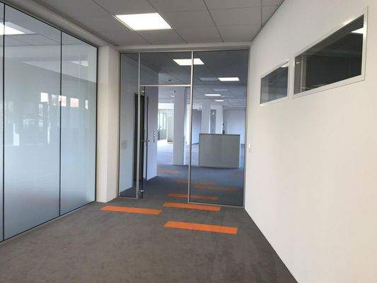 Flur zum Großraumbüro