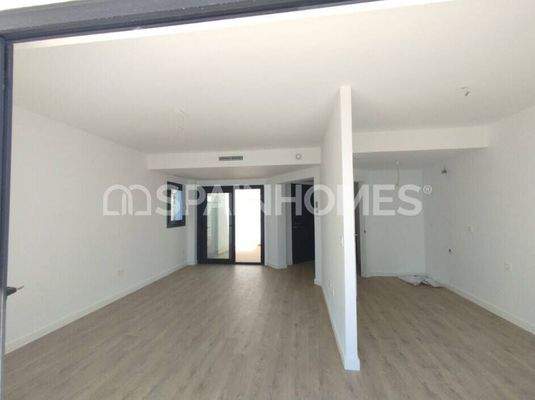 Sea-View Townhouses with Investment Potential in Torros Malaga