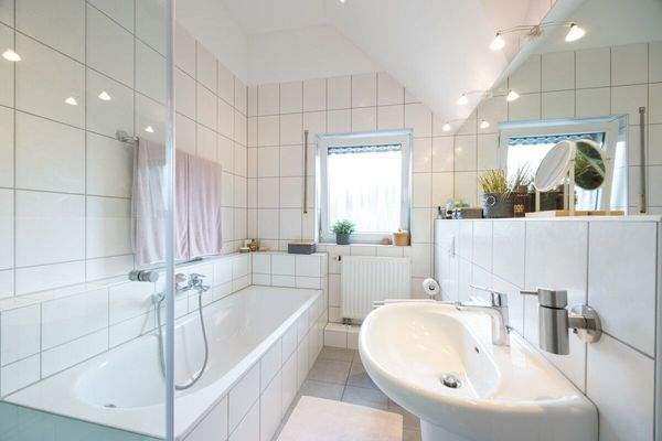 Badezimmer im Obergeschoss