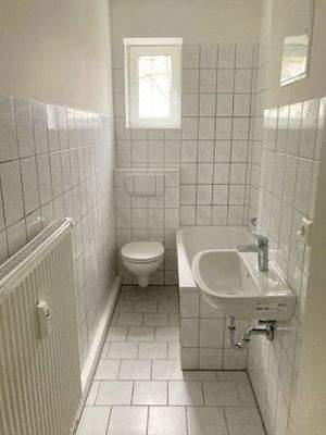 Tageslichtbad mit Badewanne