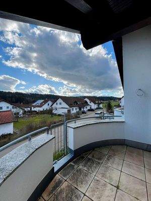 Balkonblick auf Wohnsiedlung