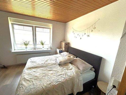 Das Elternschlafzimmer im EG