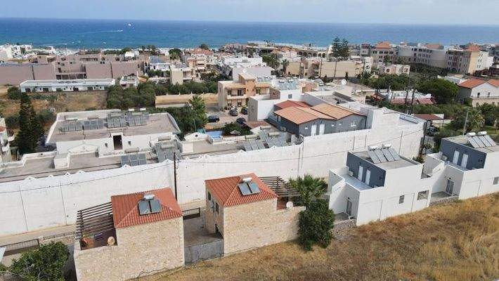 Kreta, Analipsi: Neubau - Haus aus traditionellem Stein nahe des Meeres zum Verkauf
