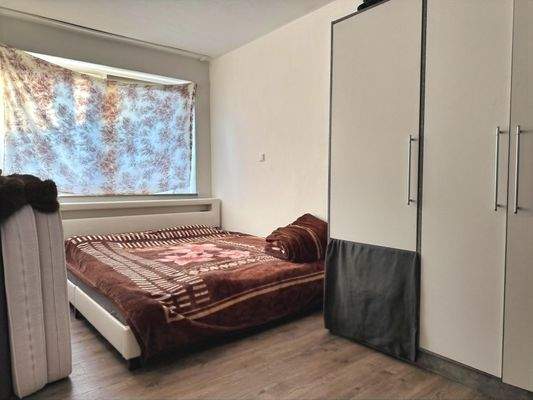 das vierte Zimmer (ca. 12 m² groß)