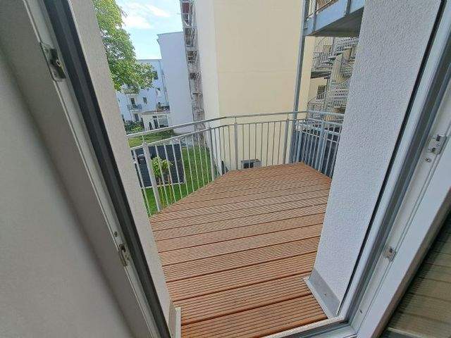 Attraktive 2-Zimmerwohnung mit hochwertiger EBK und Balkon zu vermieten! - Foto 3