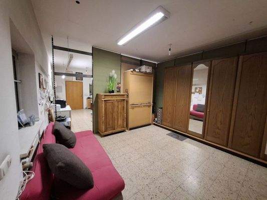 EG _ Büro- und Geschäftsraum 002.jpg