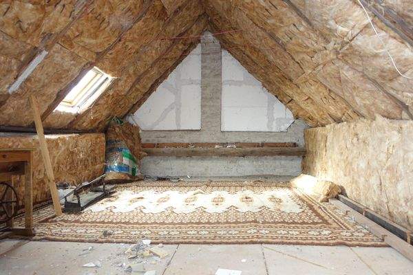 ausbaubarer Dachboden