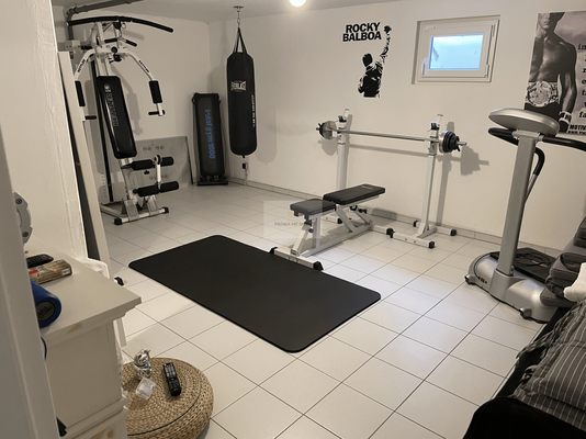 Fitness / Kinderzimmer