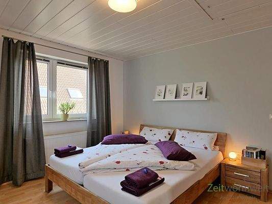 großes Schlafzimmer