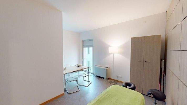 Meran-Studio-Fitness-Miete-GroßeRäume-Zentrum-Garagen-HoheQualität