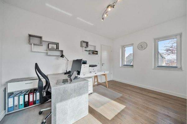 Büro oder Kinderzimmer