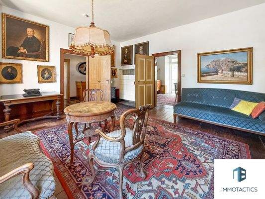 Amtsstube EG Hauptgebäude 