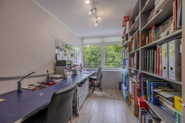 Kinder- oder Arbeitszimmer