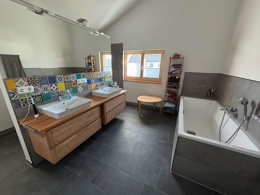Badezimmer OG