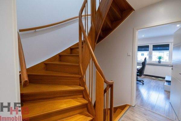 Treppenaufgang 1. OG