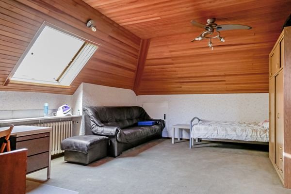 Schlafzimmer 2 DG