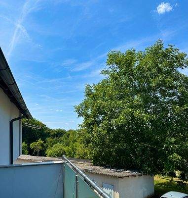 Herrlicher Fernblick vom Balkon.jpg