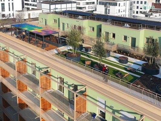 Sonnige Dachterrasse