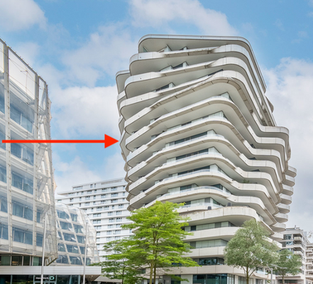 MARCO POLO TOWER