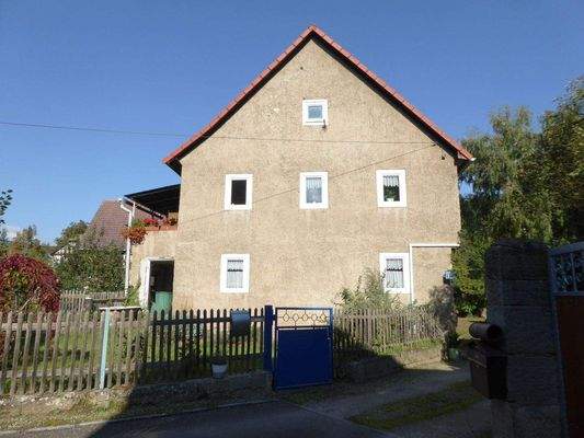 Ansicht vom Zufahrtsbereich aus