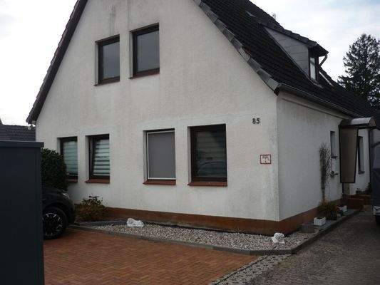 Tungendorf Seiteneingang.jpg