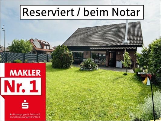 Traumhafter Garten samt Rückansicht vom Haus 