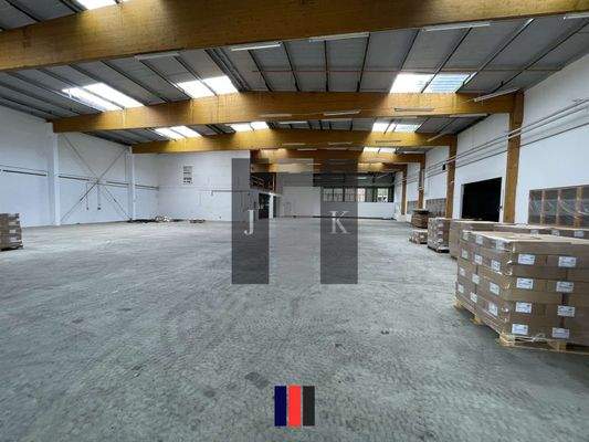 Halle Innenansicht 2