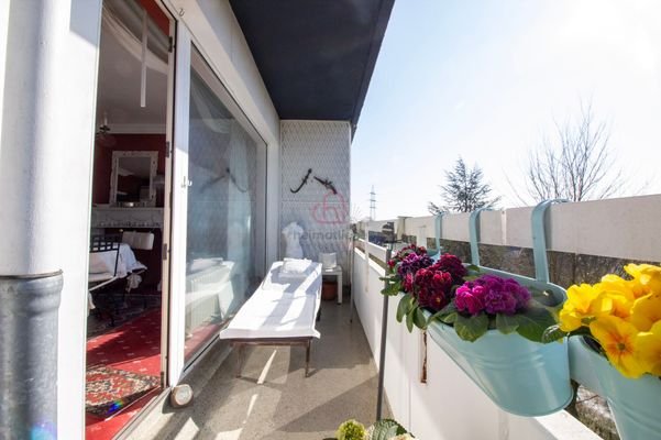 Balkon links