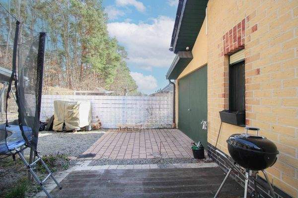 Terrasse Gartenseite