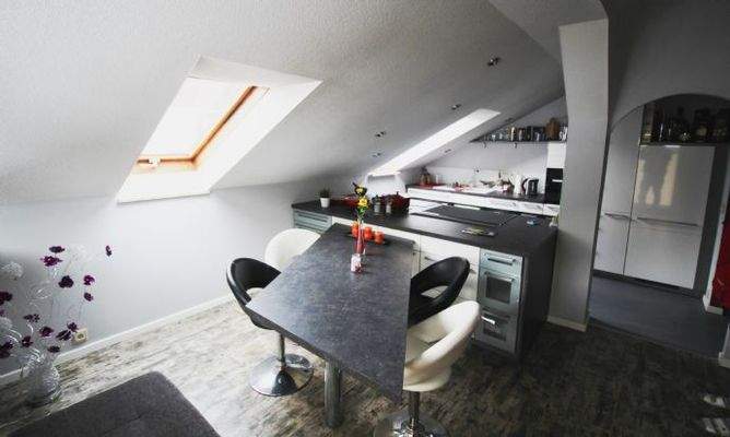 Wohnhaus 2-Küche+Essecke