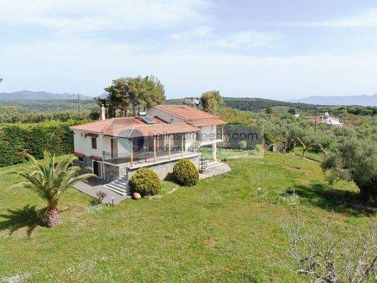 97af0685fb6f4710bf44fae2d9e20cca-original