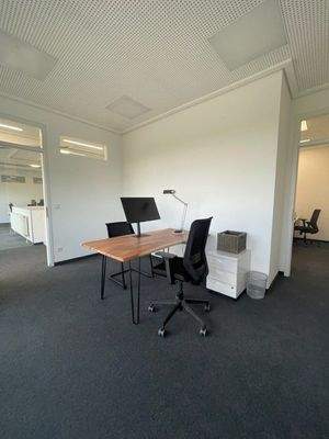 Büro 3 OG Durchgang zu Büro 2 