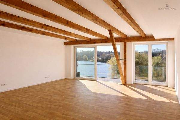 Whg 13 Wohnraum I leer