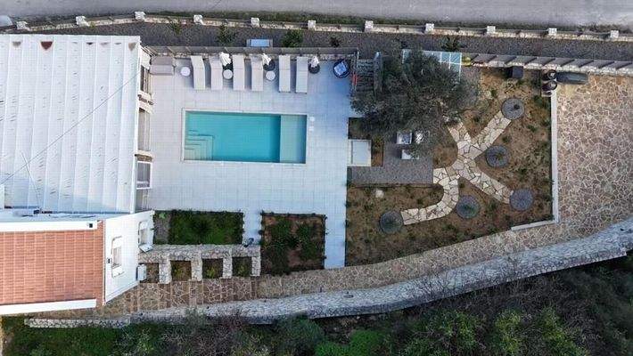 Kreta: Moderne 2-Schlafzimmer-Villa mit privatem Pool in Almyrida zu verkaufen