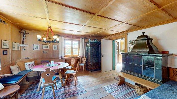 Ein-Zweifamilienhaus-in-Schwarzach--09252025_082534 1 (1)