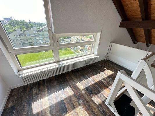 Arbeitszimmer mit Aussicht.JPG