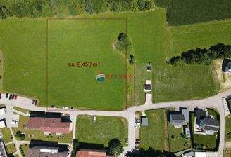 Grundstück 8451 m²