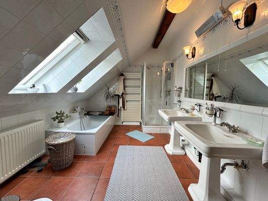 Badezimmer Obergeschoss