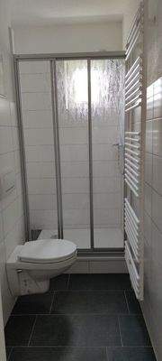 Beispiel Tageslichtbad mit Dusche