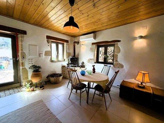 Renoviertes traditionelles Haus mit atemberaubendem Blick auf die Weißen Berge