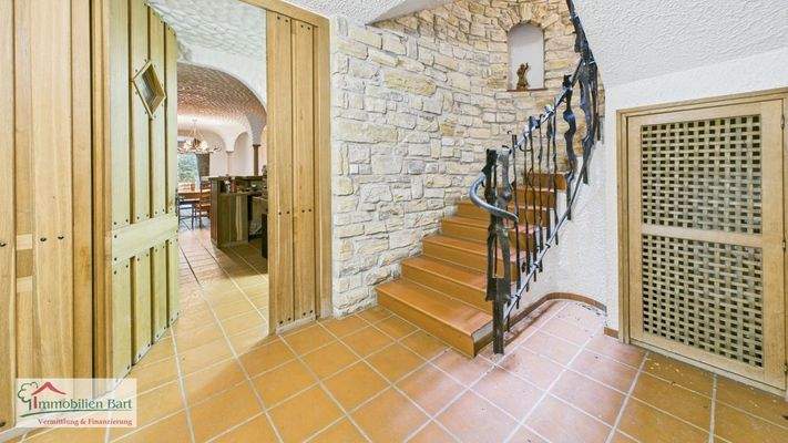 Treppenhaus im 2. UG