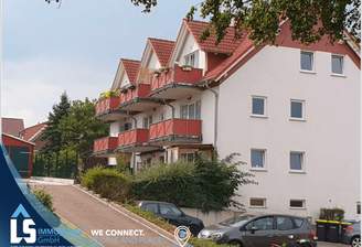 Vorderseite mit Balkonen