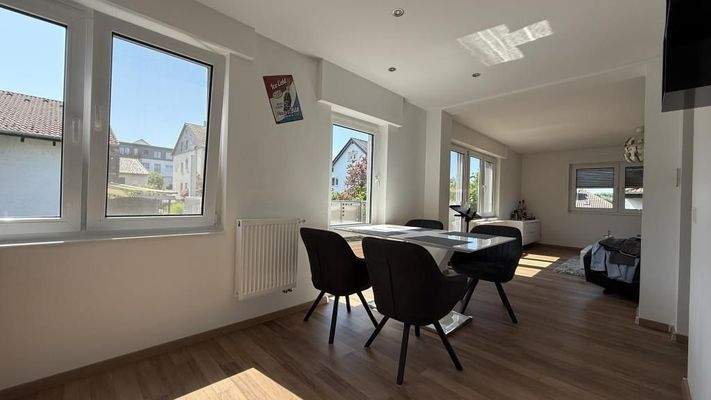 Essen-Wohnen OG links