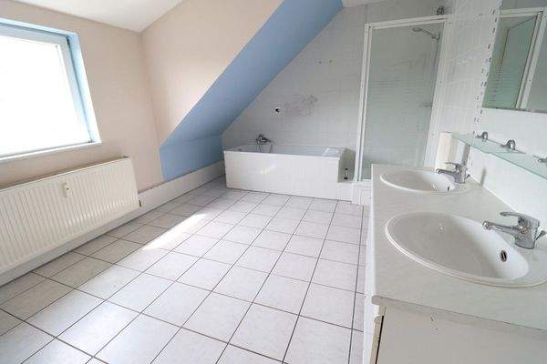 DG Wohnung 3 Badezimmer