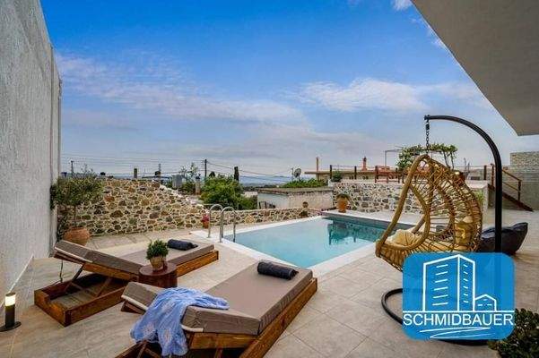 Kreta - Wunderschön präsentiertes Haus im idyllischen Dorf Kalohorafitis zu verkaufen