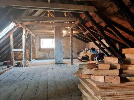 Dachboden-Ausbaureserve