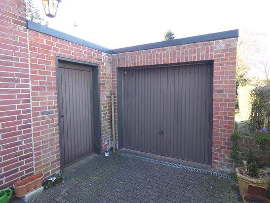 Garage u. Gartenzugang